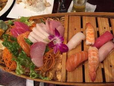 Naiya Japanese Thai Sushi