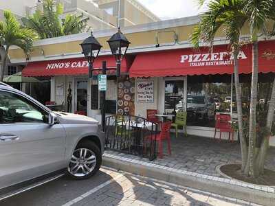 Nino's Cafe