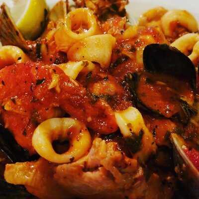 Jay's Gourmet Pizza & Seafood