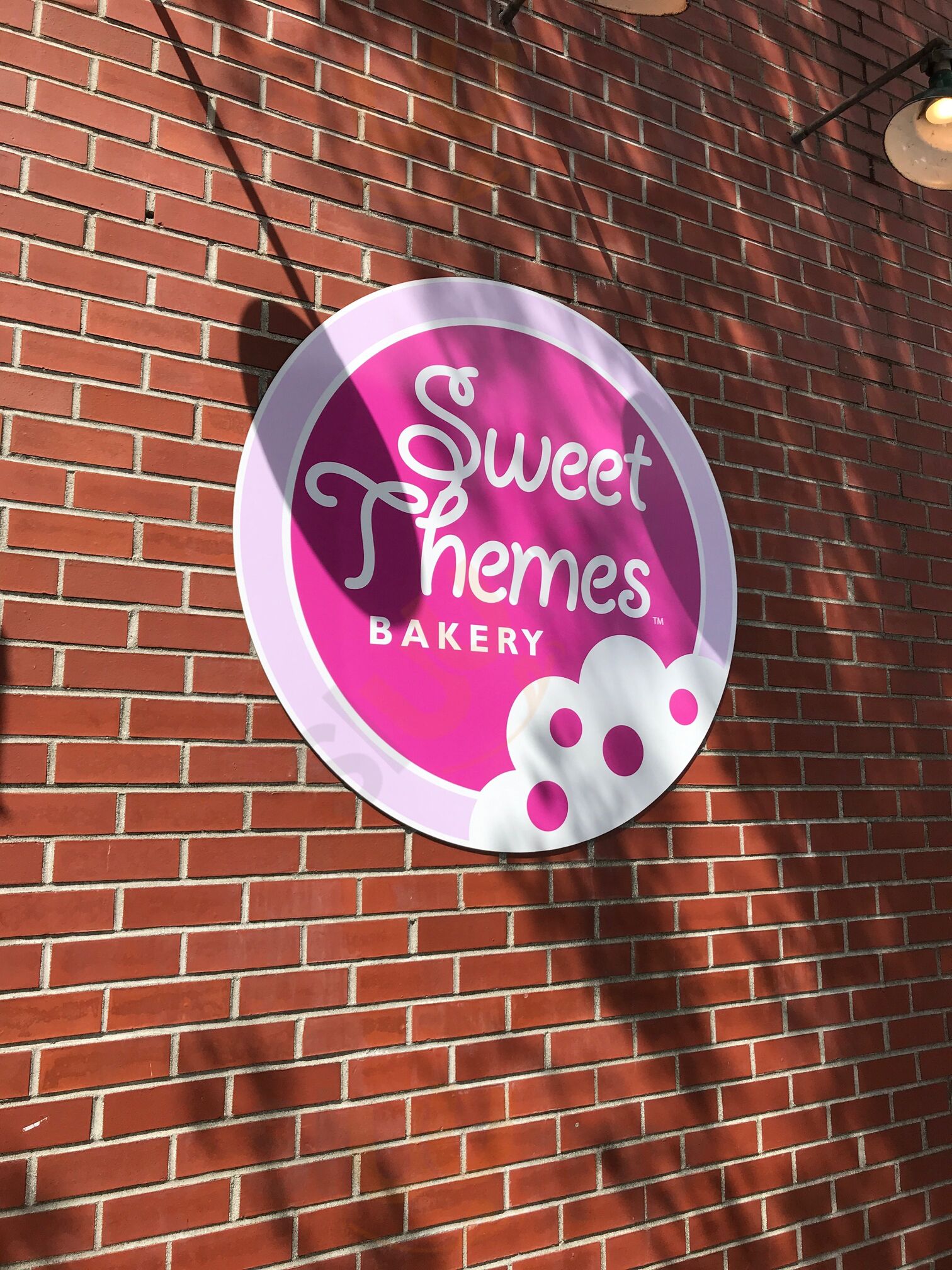 Sweet Themes Bakery