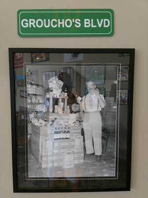 Groucho's Deli