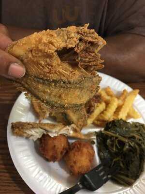 Graham & Rollins Hampton Seafood Market & Restaurant