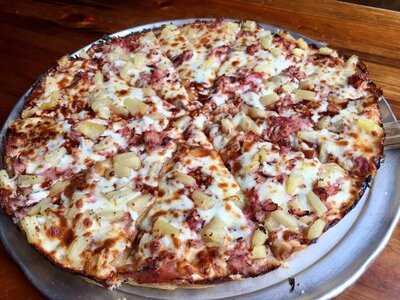 Mother Bear's Pizza West