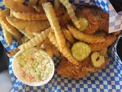 Big Shakes Hot Chicken & Fish