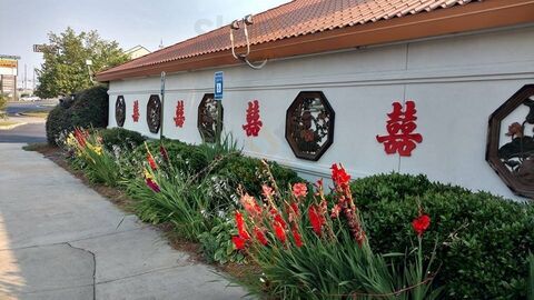 Mandarin Chinese Restaurant