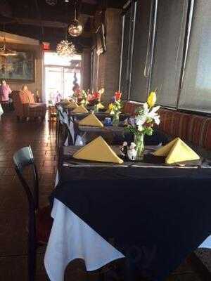 Fresco Restaurant & Cocktails