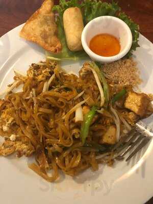 Chan Dara Thai Cafe
