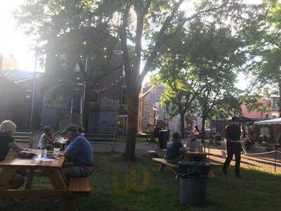 Tavern At The Sun Inn