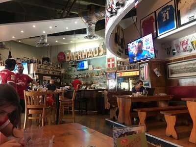 Fritz And Franz Bierhaus