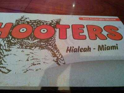 Hooters