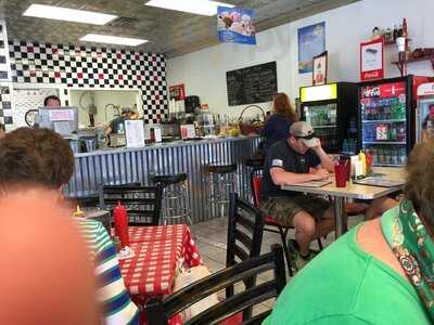 Paw Paw's Sweet Shop And Cafe