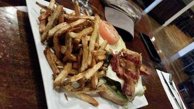 The Farm Bar And Grille