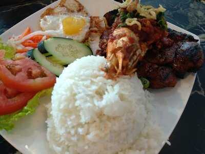 108 Vietnamese Restaurant