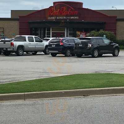 Red Robin Gourmet Burgers