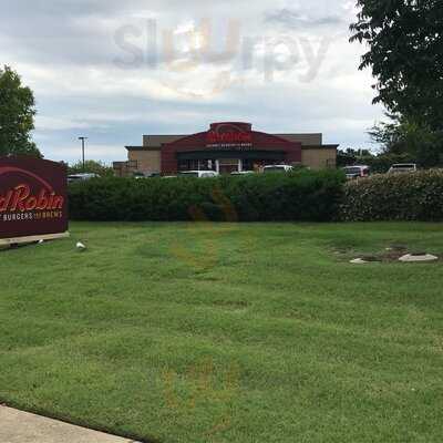 Red Robin Gourmet Burgers