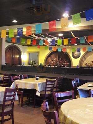 Senor Chachote Cantina & Grill