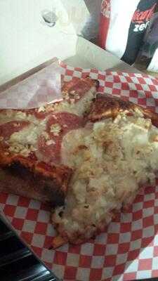 Big Bob's Best Pizza