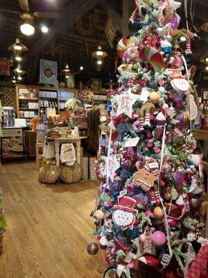 Cracker Barrel Old Country Store