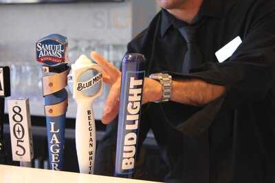 Bytes Bar And Cafe - At The Domain Hotel