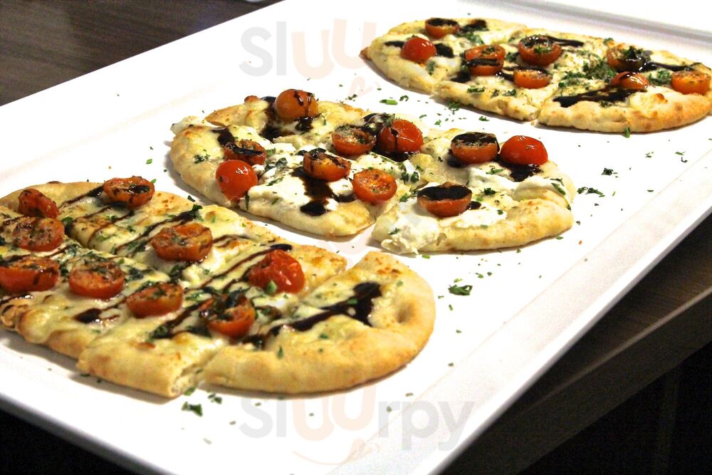 Bytes Bar And Cafe - At The Domain Hotel