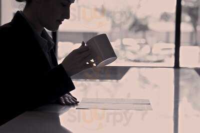 Bytes Bar And Cafe - At The Domain Hotel