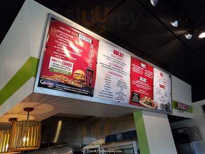 Mooyah Burgers, Fries & Shakes