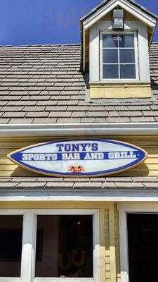 Tony's Sports Bar And Grill