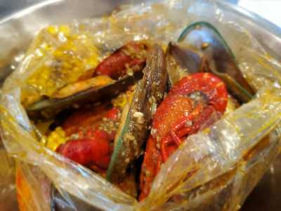 The Boiling Crawfish