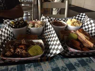 Moe's Original Bar B Que