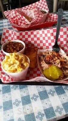 Moe's Original Bar B Que