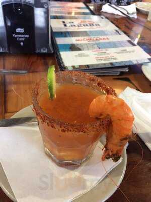 La Laguna Mariscos & Sushi