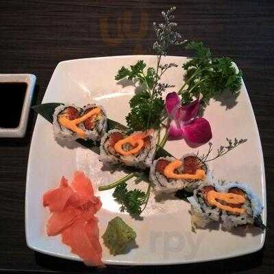 Green Ginger Asian Fusion Restaurant