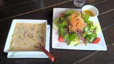 Green Ginger Asian Fusion Restaurant