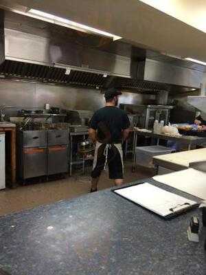 Matey's Famous Steaks & Pizza