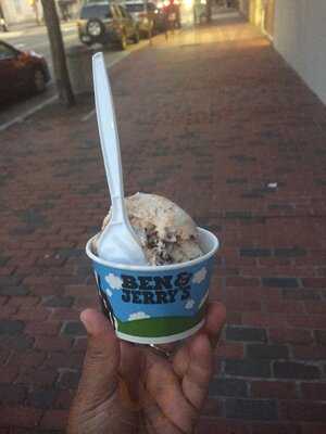 Ben & Jerry's