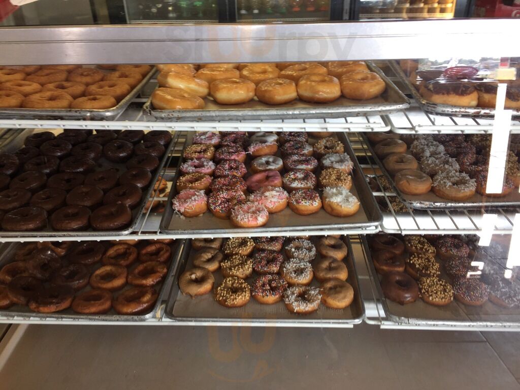 Bosa Donuts & Burritos