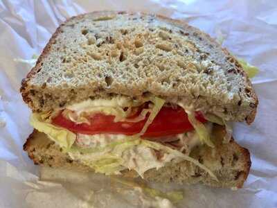 The Twisted Pickle Deli