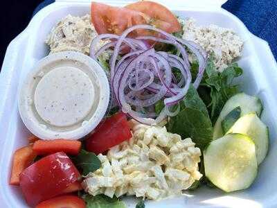 The Twisted Pickle Deli