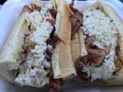 The Twisted Pickle Deli