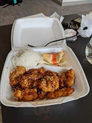 Golden Dynasty Restraunt