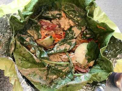 Rockets Gourmet Wraps And Sodas