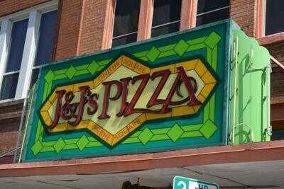 J & J's Pizza