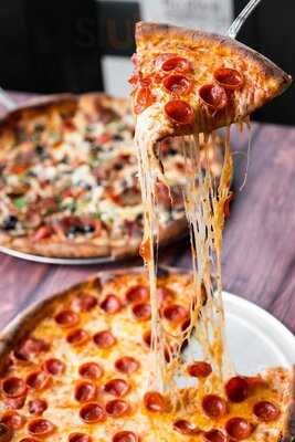 Amici's East Coast Pizzeria