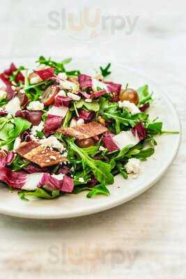 Amici's East Coast Pizzeria