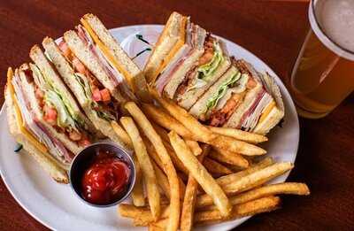 Meeker Street Bar And Grill