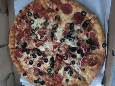 Souvlaki Pizza & Subs