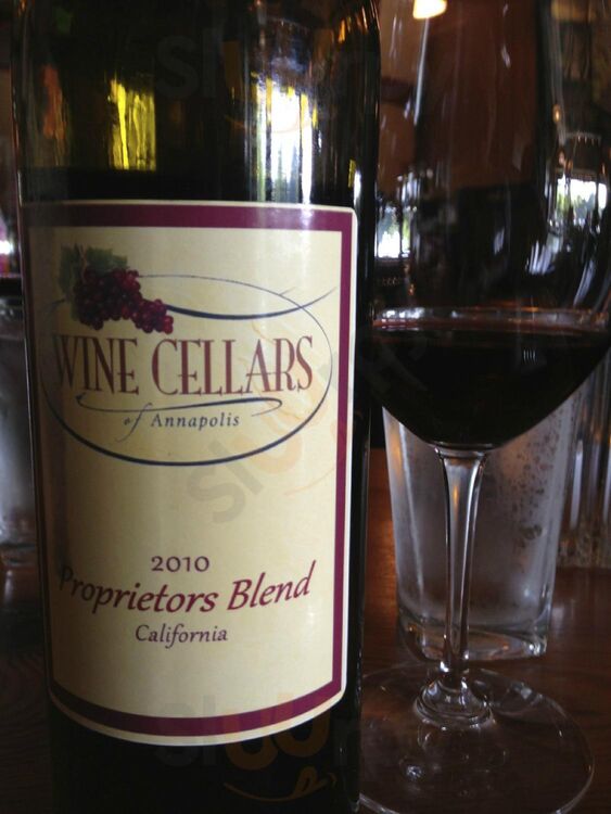Grapes Wine Bar