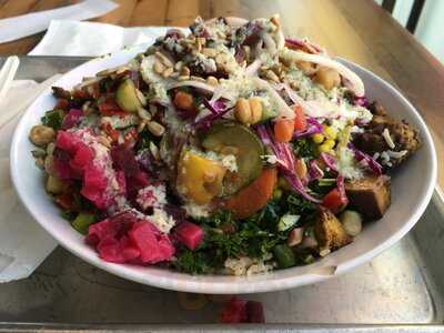 Mezeh Mediterranean Grill