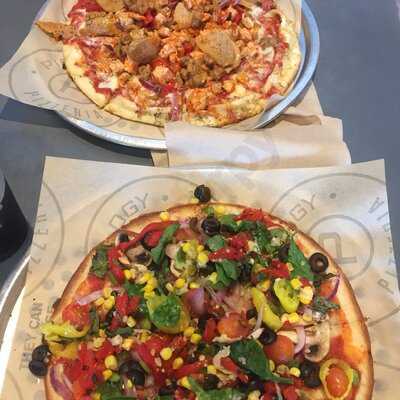 Pieology Pizzeria, Fayetteville, Ar