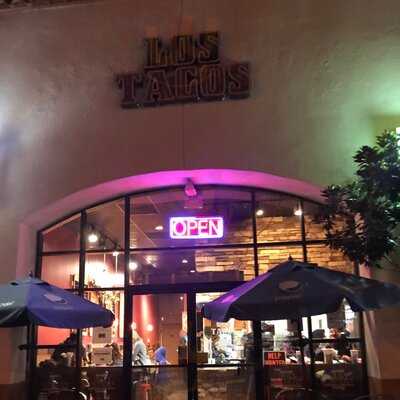 Los Tacos